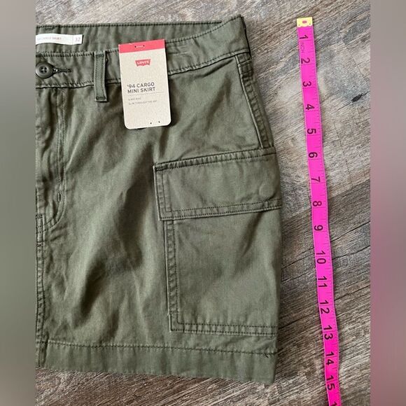Levi's '94 Cargo Twill Mini Skirt- Size 32 - Picture 7 of 7